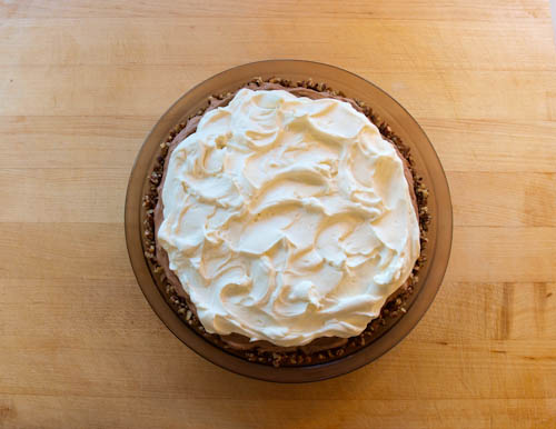 No-Bake Mocha Cheesecake Pie